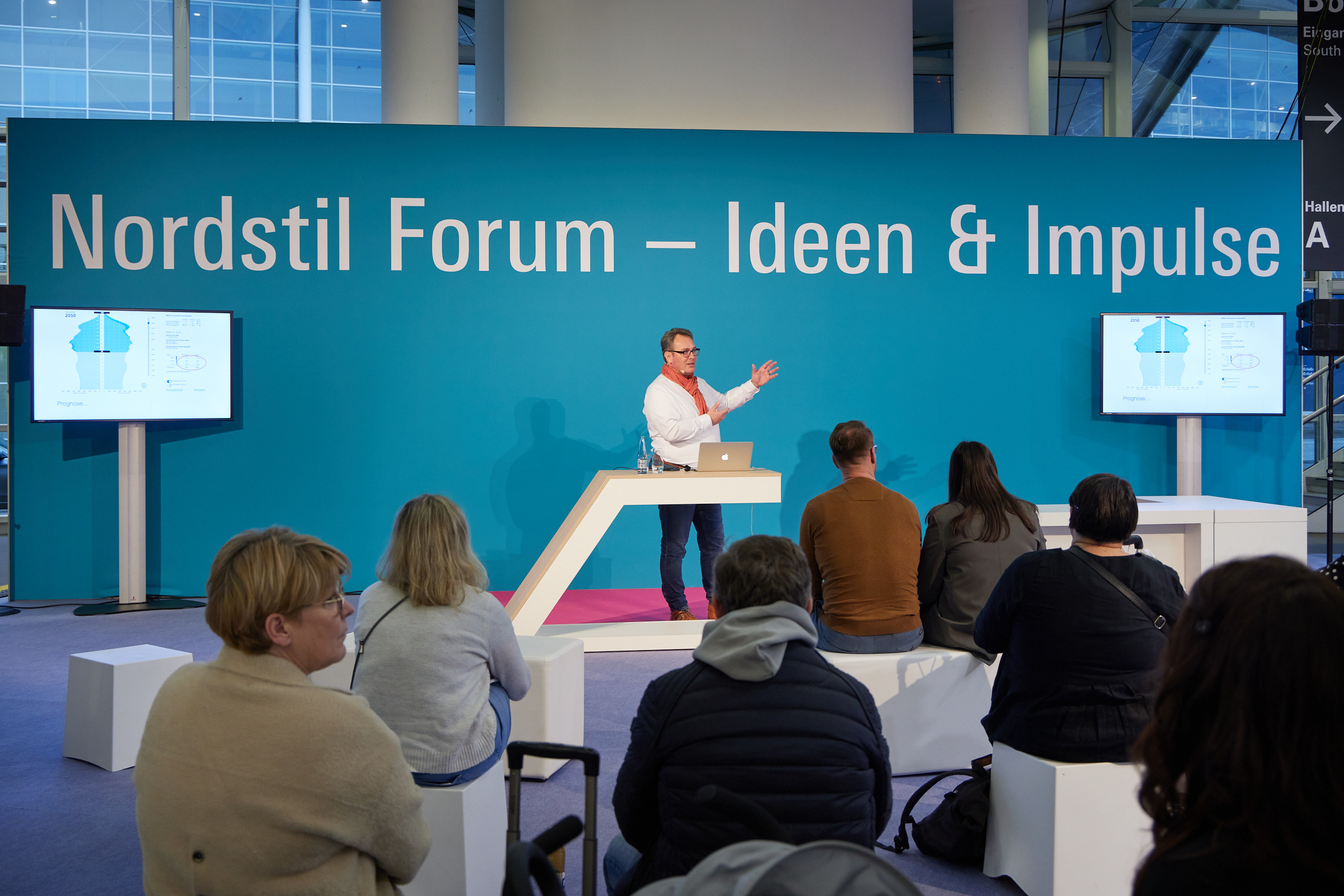 Expert lectures, workshops and practical tips are provided by the Nordstil Forum on all three days of the fair.