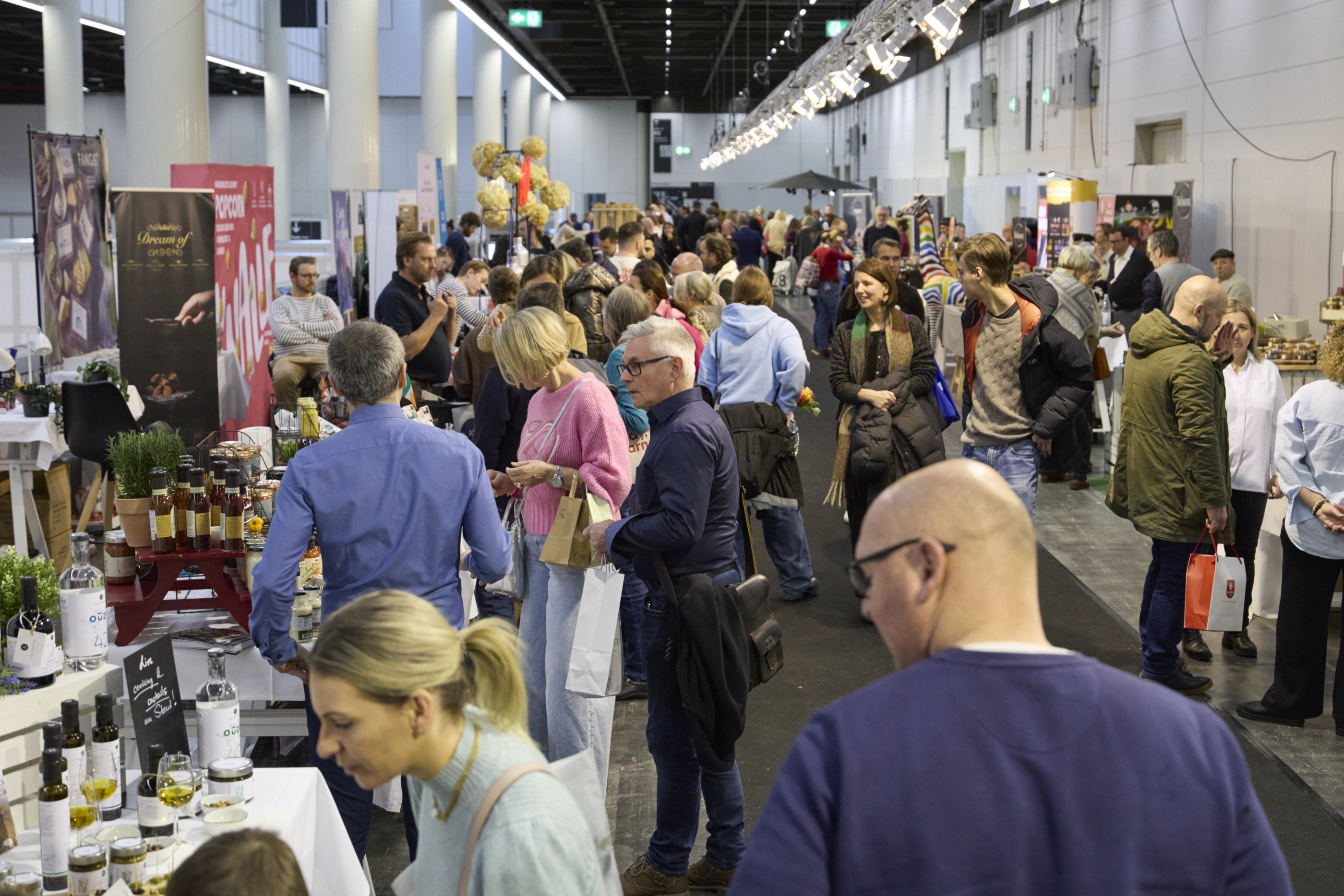 Strong visitor turnout at the GenussGipfel, the new feature of Nordstil Winter 2026. Photo: Messe Frankfurt / Rolf Otzipka